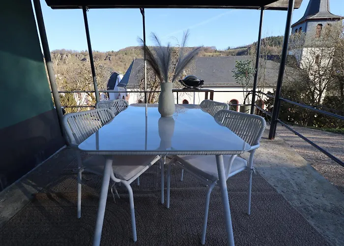 Appartement Unter Der Burg Gerolstein